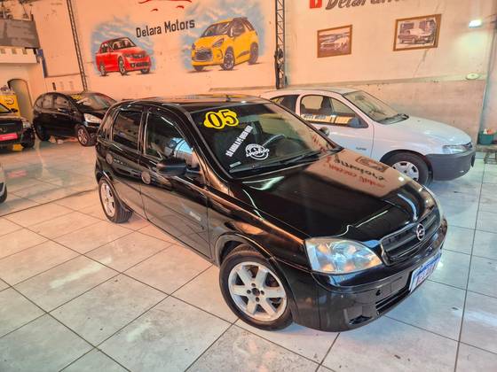 CHEVROLET CORSA 1.8 MPFI MAXX 8V FLEX 4P MANUAL CHEVROLET CORSA 1.8 MPFI MAXX 8V FLEX 4P MANUAL